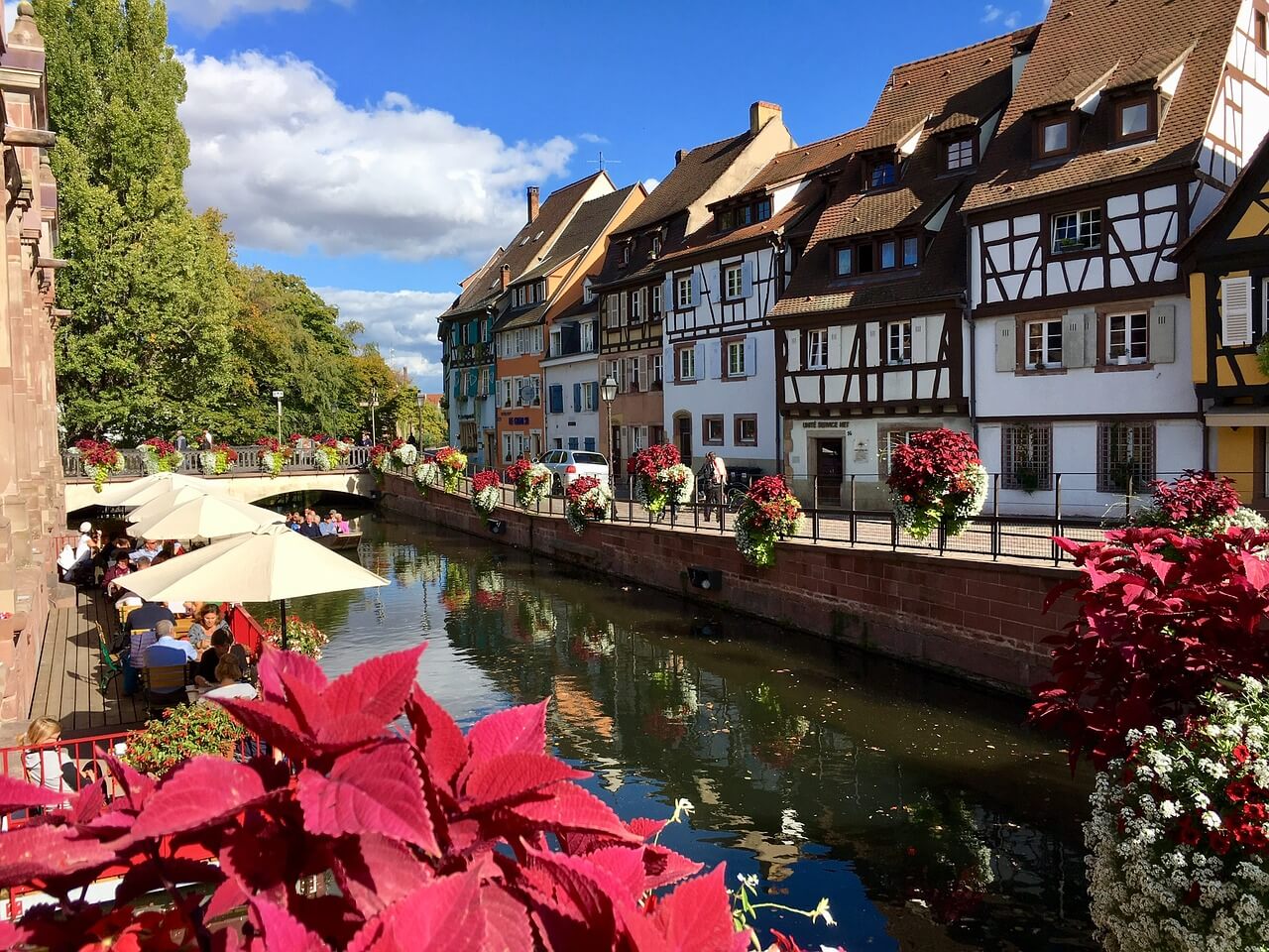 Tourisme Alsace, une journée une ville Mulhouse et Colmar La Villa K