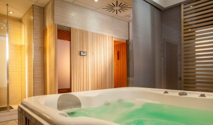 spa villak jacuzzi